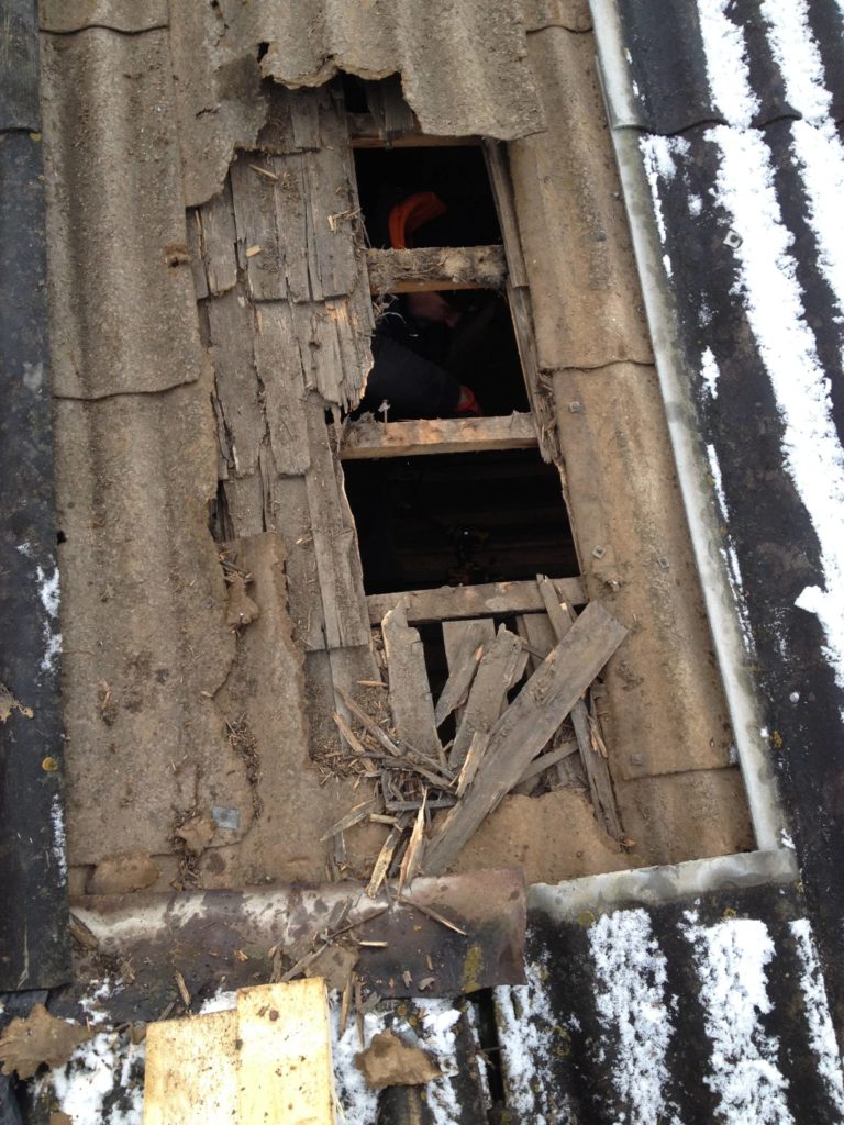 Katuseakna paigaldus